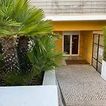 Tres Palmeiras With Pool Portimão