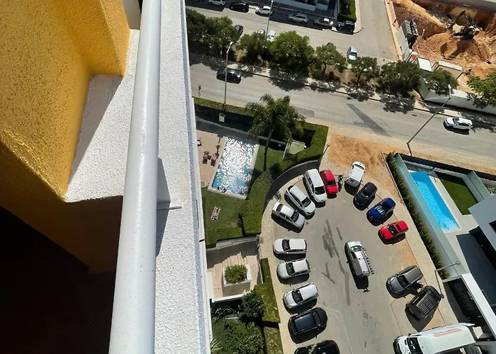 Três Palmeiras With Pool Appartement Portimão