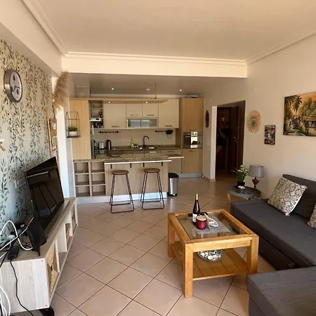 Apartmán Tres Palmeiras With Pool