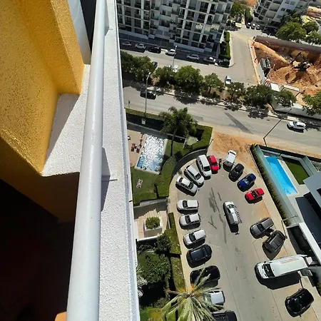Tres Palmeiras With Pool Apartman Portimão